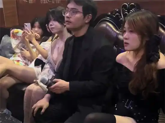 一个人可以去商K吗