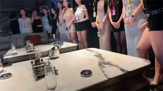 在商K如何选到心仪的妹子