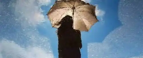 用动作描写伤心的句子有哪些？