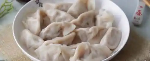 一斤饺子一般大概有多少个？