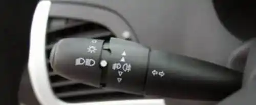 科目三灯光考试口诀是什么？