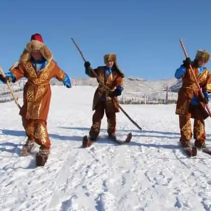 古代人类滑雪运动的起源地是哪里？